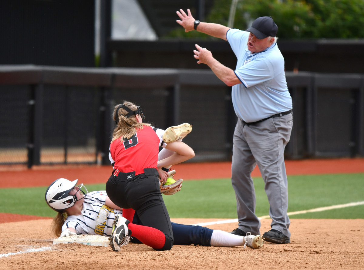 Lakeview Grant Union 2A:1A softball final Taylor Balkom 27